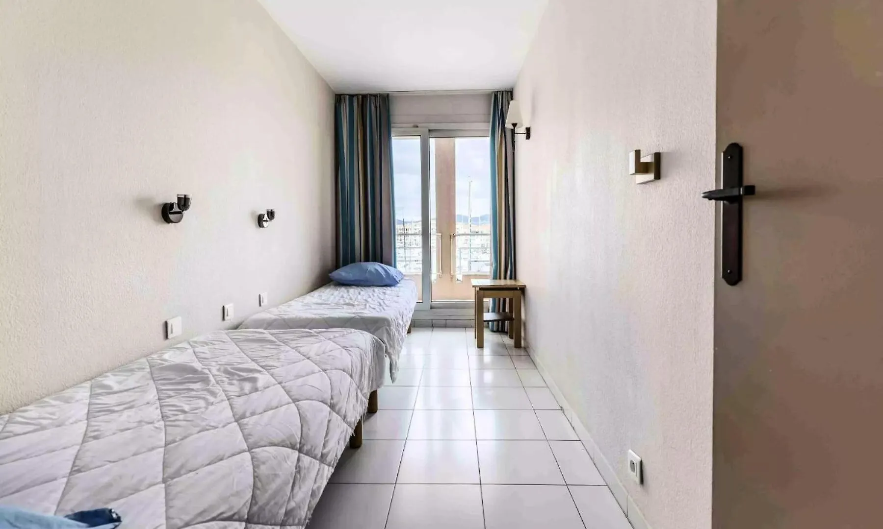 Residence Cap Hermes - Maeva Home - Appartement 3 Pieces 5 Personnes - Selection Mae-0834 Fréjus 0*,  Francia